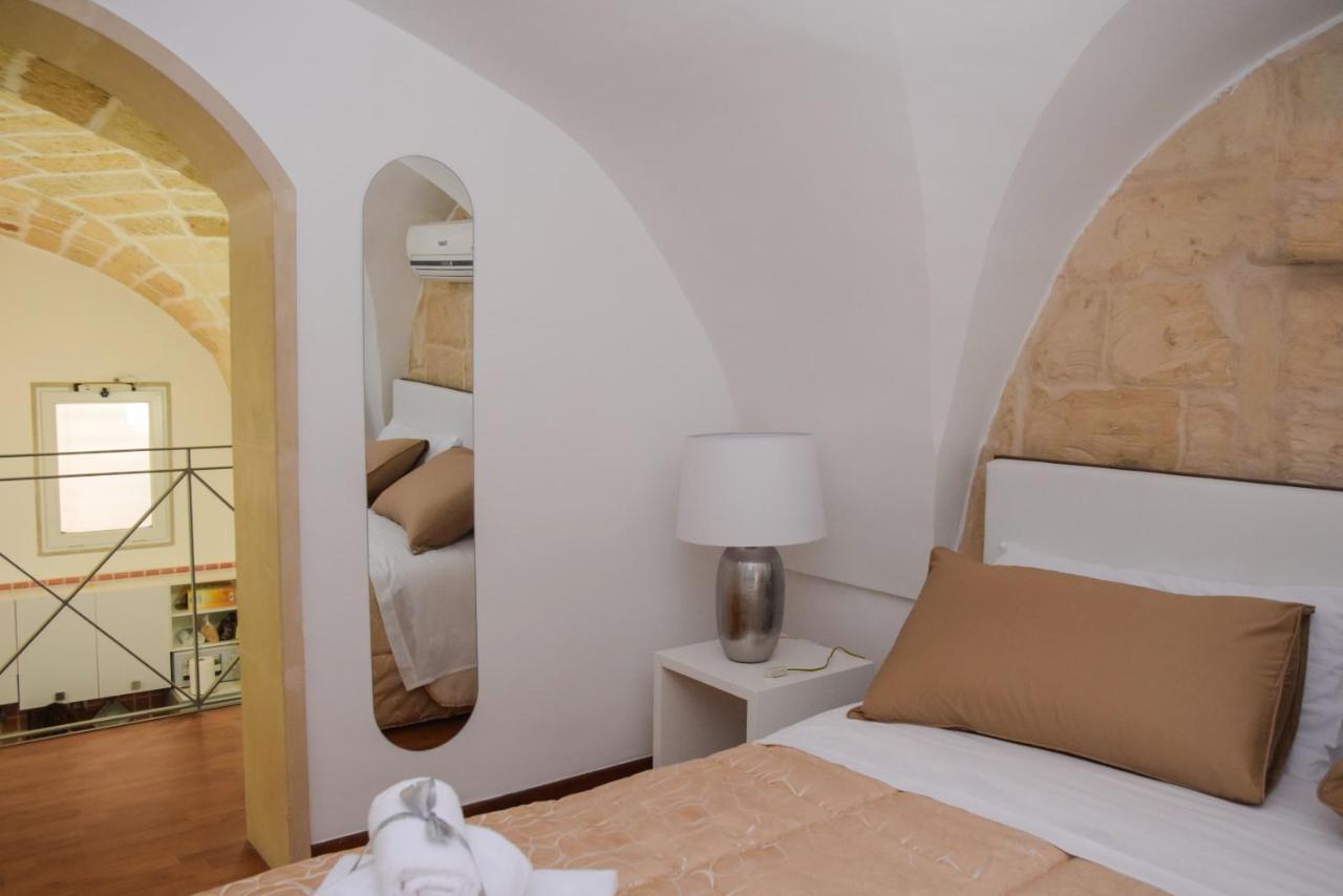 Ferrante D'Aragona Rooms Λέτσε Εξωτερικό φωτογραφία