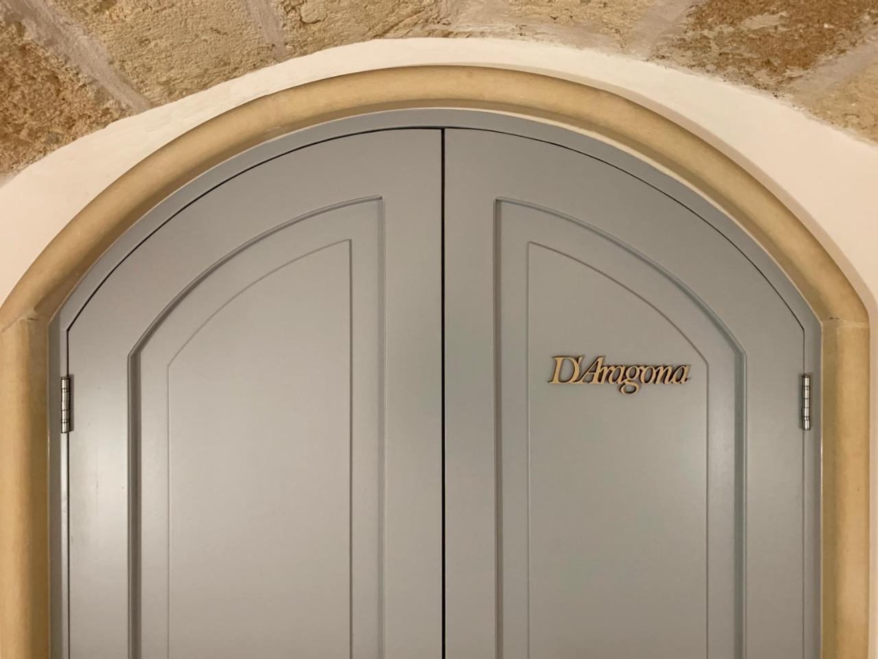 Ferrante D'Aragona Rooms Λέτσε Εξωτερικό φωτογραφία